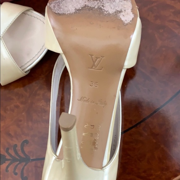 Shoes - Picture 11 of 13